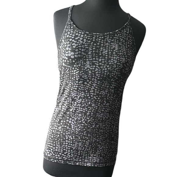 Champion Tops - Champion Black and Gray Pebbled Patterned Athletic Tank Top size medium
